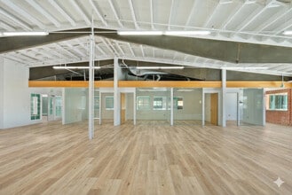 2440 S Sepulveda Blvd, Los Angeles, CA à louer Photo intérieure- Image 2 de 13