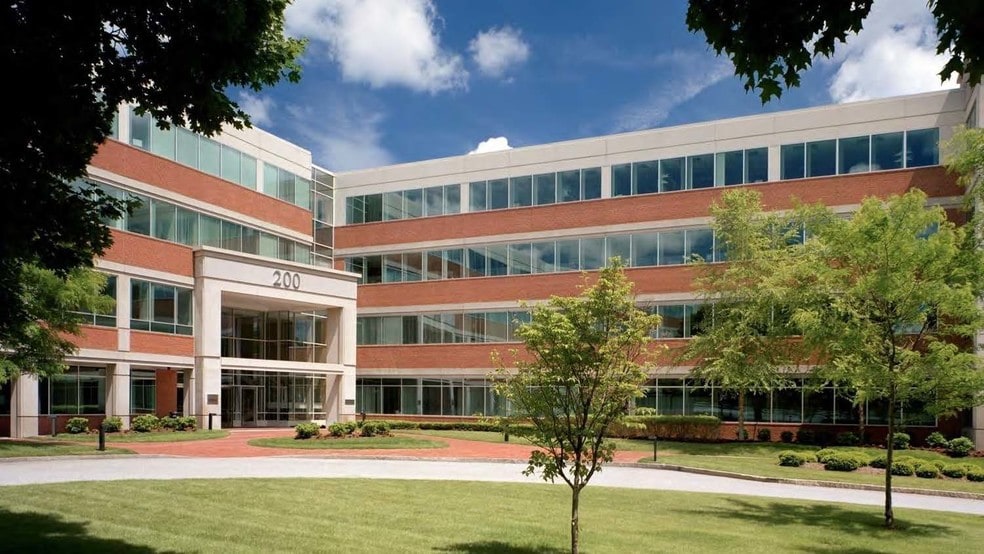 200 West St, Waltham, MA for lease - Building Photo - Image 2 of 10