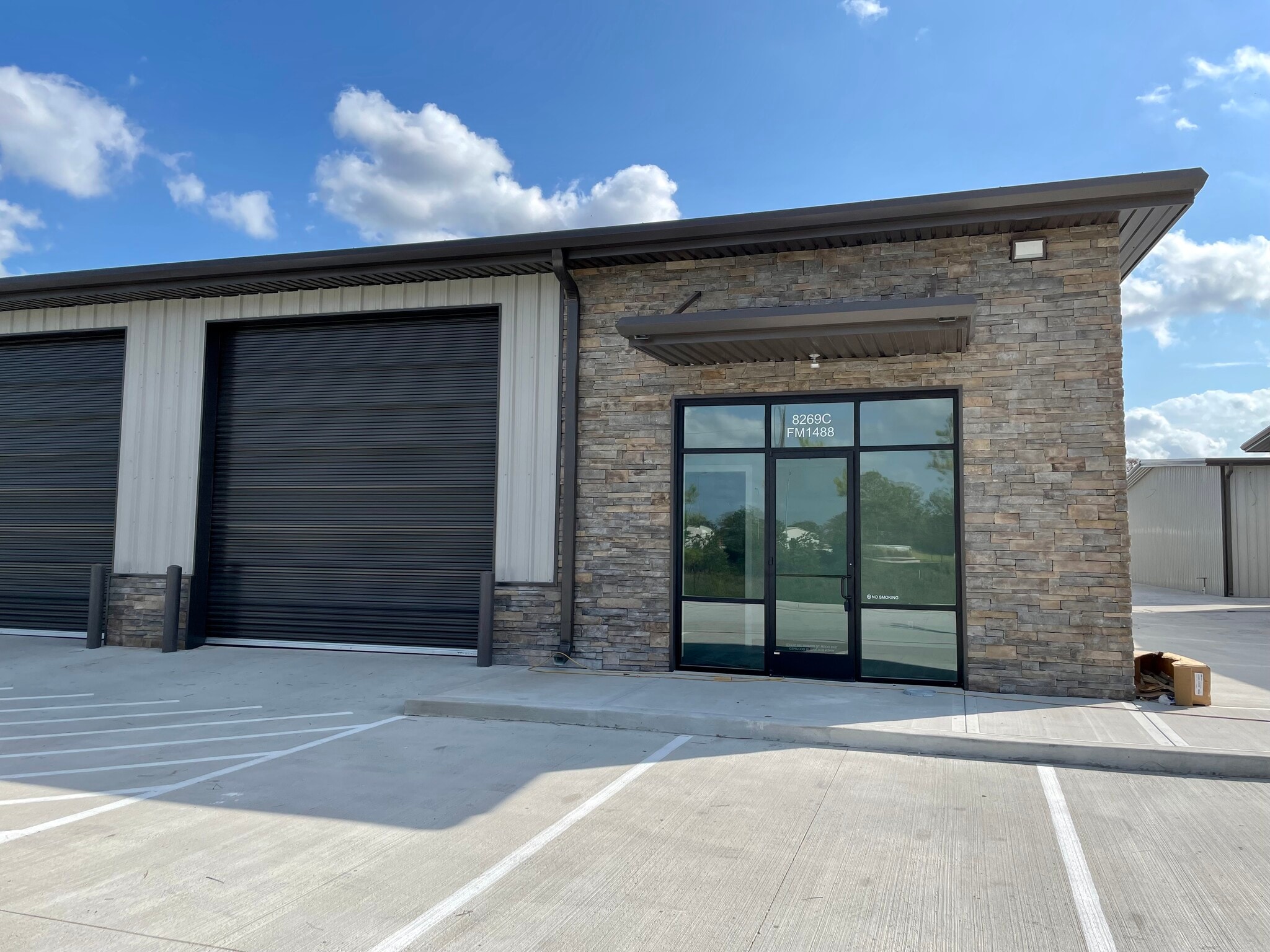 8265 FM 1488 Rd, Magnolia, TX for lease Building Photo- Image 1 of 9