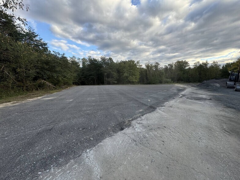 201 Ember Dr, Pasadena, MD à louer - Autre - Image 2 de 3