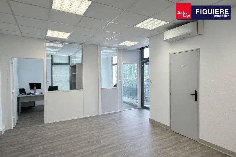 415 Rue Claude Nicolas Ledoux, Aix-en-Provence for lease - Building Photo - Image 2 of 24