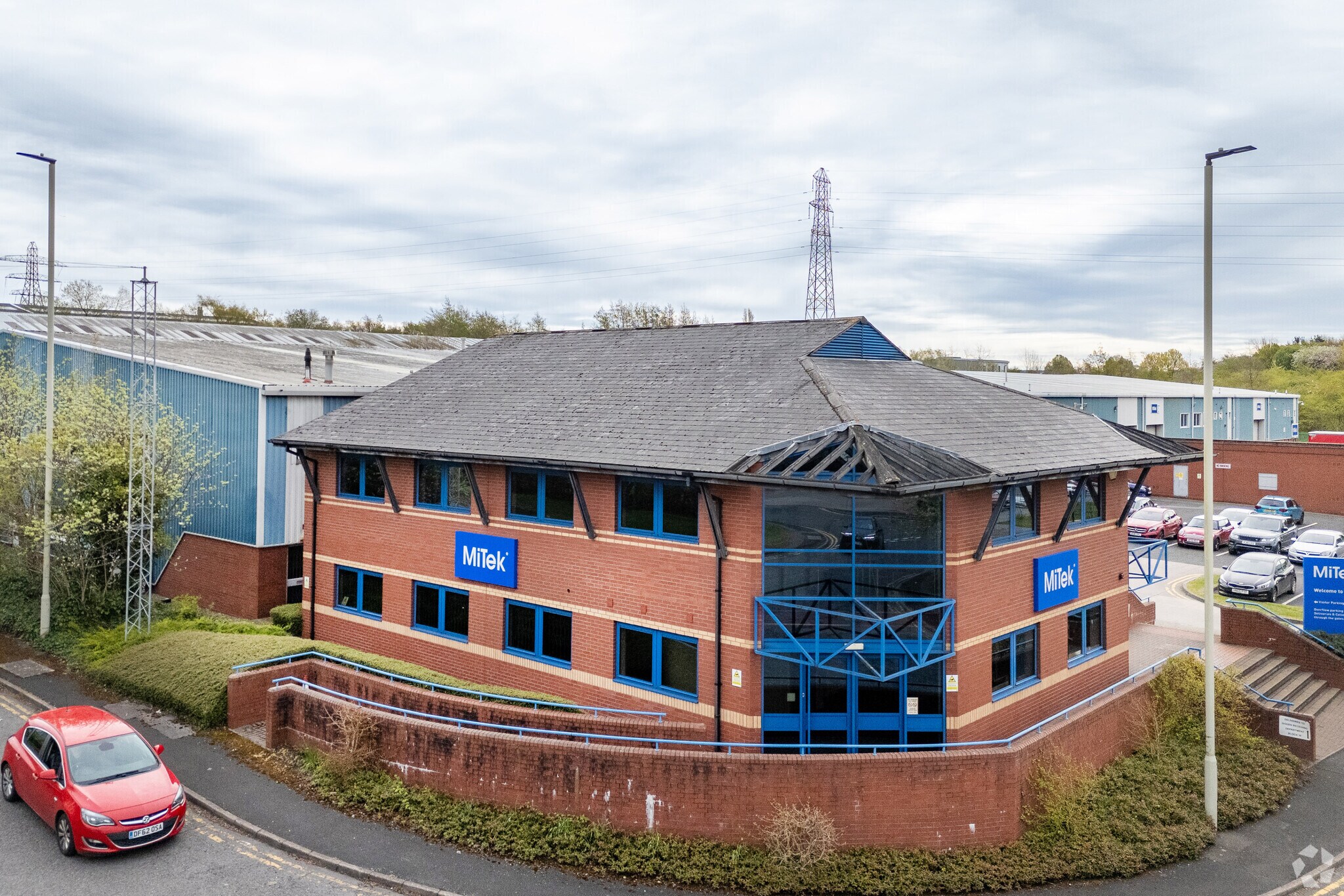 Peartree Ln, Dudley for lease Primary Photo- Image 1 of 3