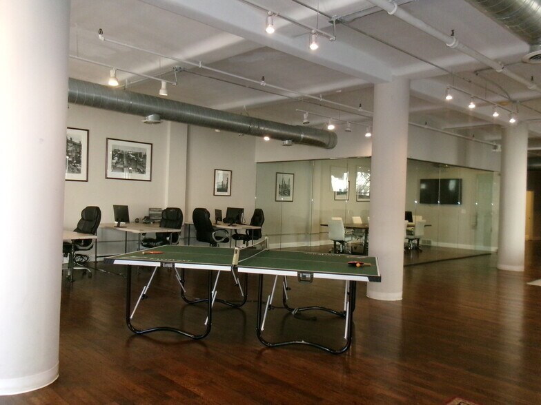 404 S Wells St, Chicago, IL à louer - Photo du bâtiment - Image 3 de 10