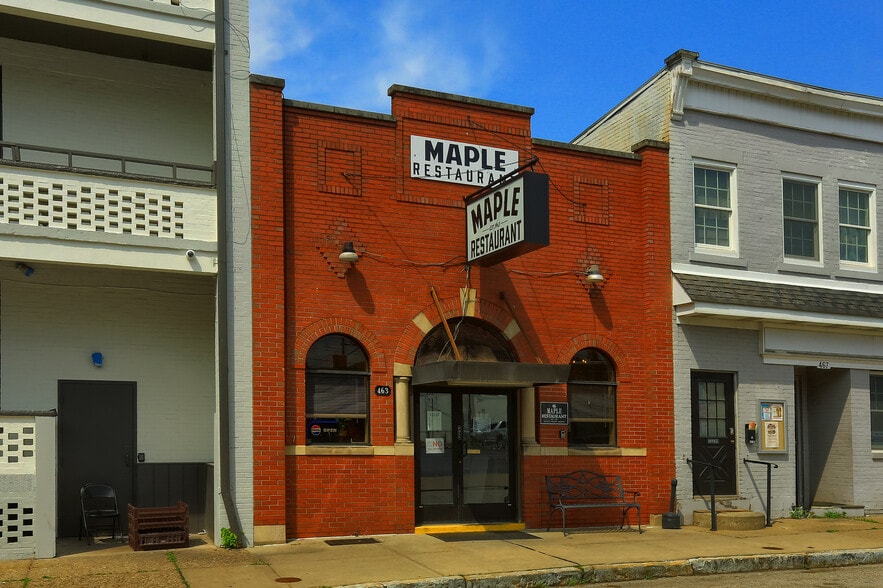 463 Maplewood Ave, Ambridge, PA for sale - Building Photo - Image 2 of 38