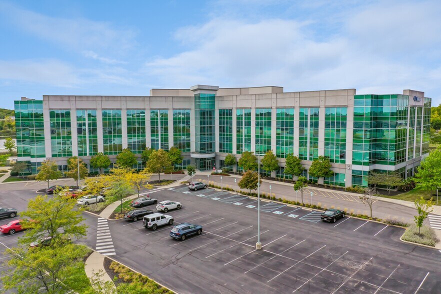 6510 Telecom Dr, Indianapolis, IN à louer - Photo du bâtiment - Image 1 de 12