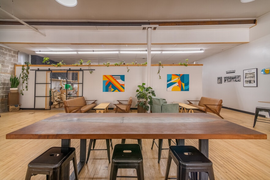 105 S Main St, Ishpeming, MI for sale - Building Photo - Image 2 of 36