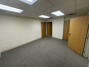 3109-3111 W Armitage Ave, Chicago, IL for lease Interior Photo- Image 2 of 2