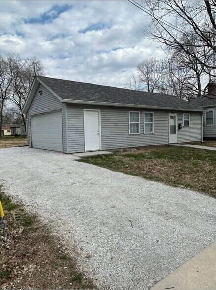 1430 Congress St, Lafayette, IN for lease - Building Photo - Image 2 of 7