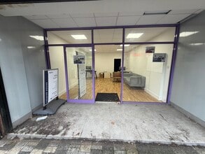 1 Canning Rd, Harrow for lease Interior Photo- Image 1 of 4