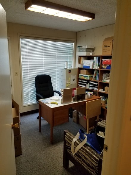 2103 Lincoln Ave, San Jose, CA for lease - Interior Photo - Image 3 of 9