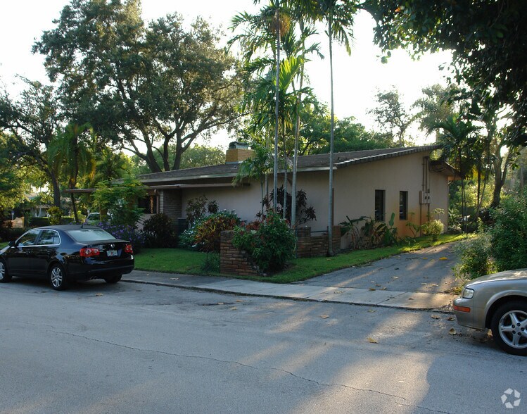 1800 SE 3rd Ave, Fort Lauderdale, FL for sale - Primary Photo - Image 1 of 6