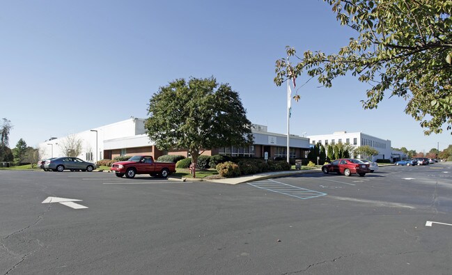 Plus de détails pour 211 American Ave, Greensboro, NC - Industriel à vendre