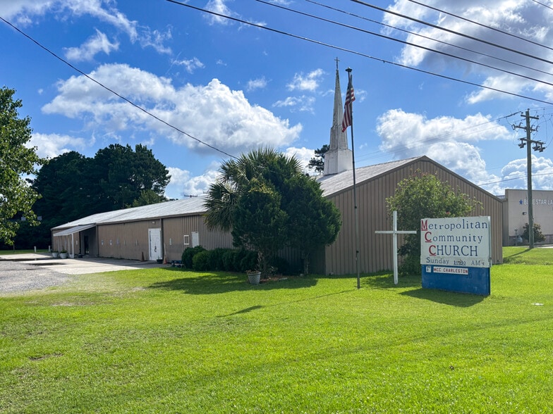 7860A Dorchester Rd, North Charleston, SC for sale - Building Photo - Image 1 of 13