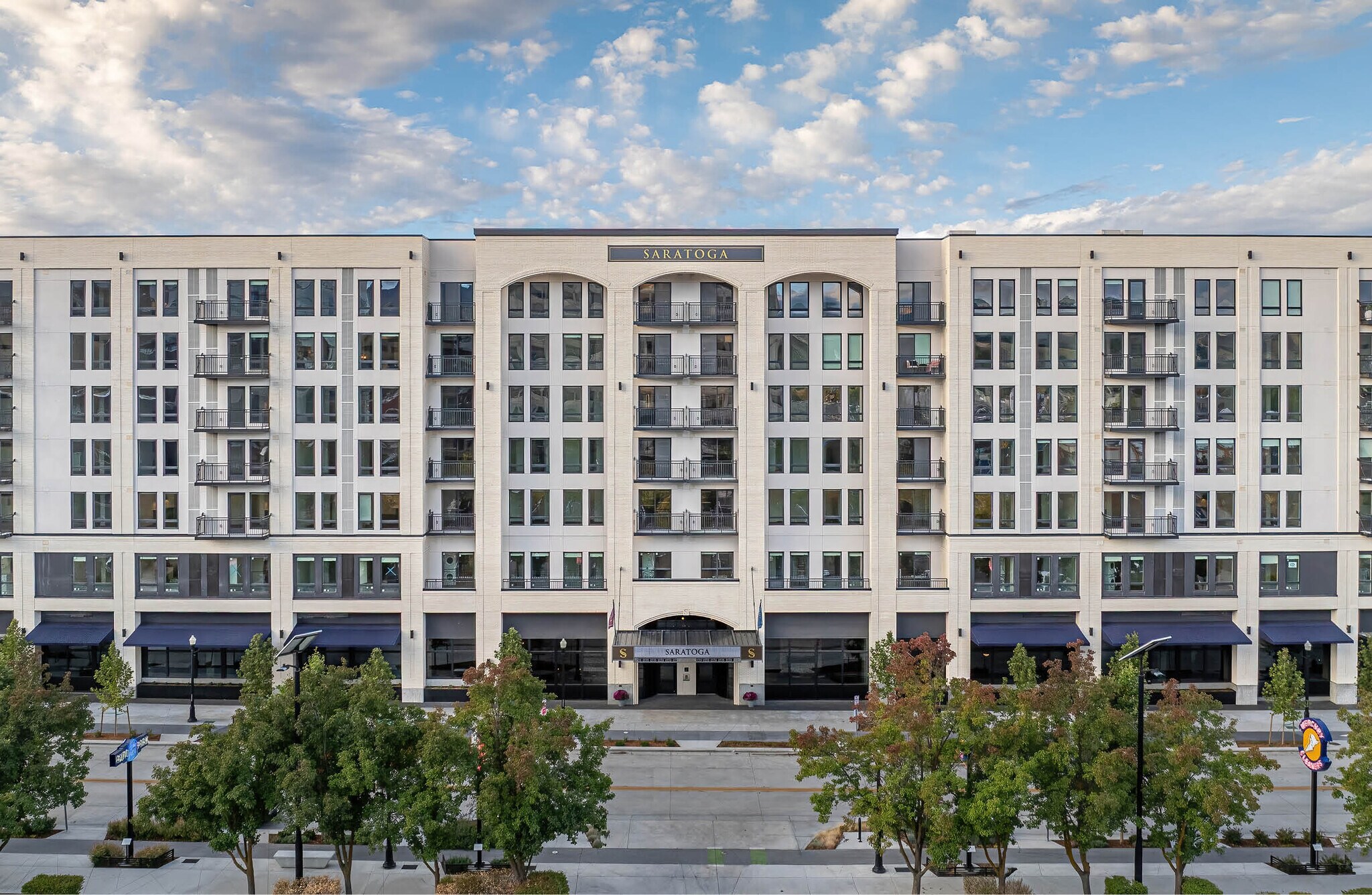 1201 W Grove St, Boise, ID à louer Photo du bâtiment- Image 1 de 10