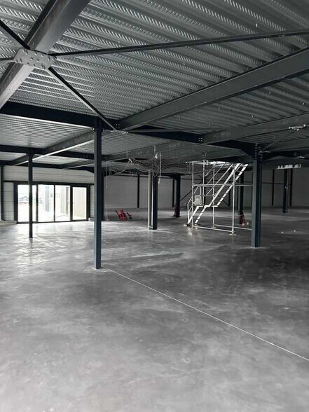 Rue De La Fouillouse, Miribel for lease - Building Photo - Image 2 of 11