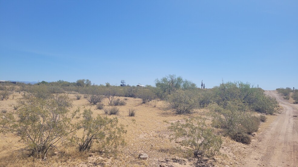 300XX W Radford Rd, Wittmann, AZ for sale - Building Photo - Image 2 of 15