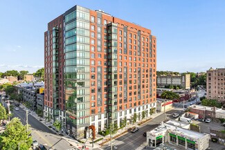 Plus de détails pour 42 Broad St W, Mount Vernon, NY - Commerce de détail à louer