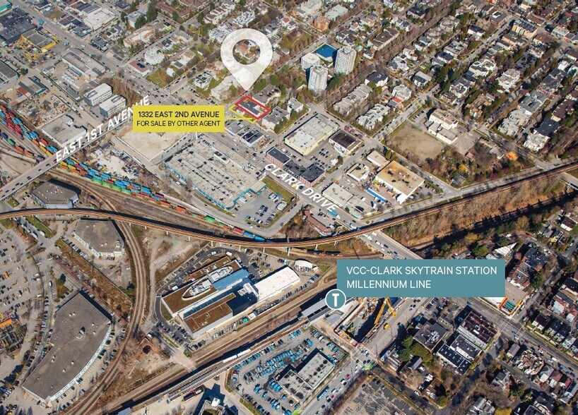 1336 2nd Av E, Vancouver, BC à vendre - Aérien - Image 2 de 3