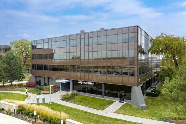 More details for 2000 Argentia Rd, Mississauga, ON - Office for Lease