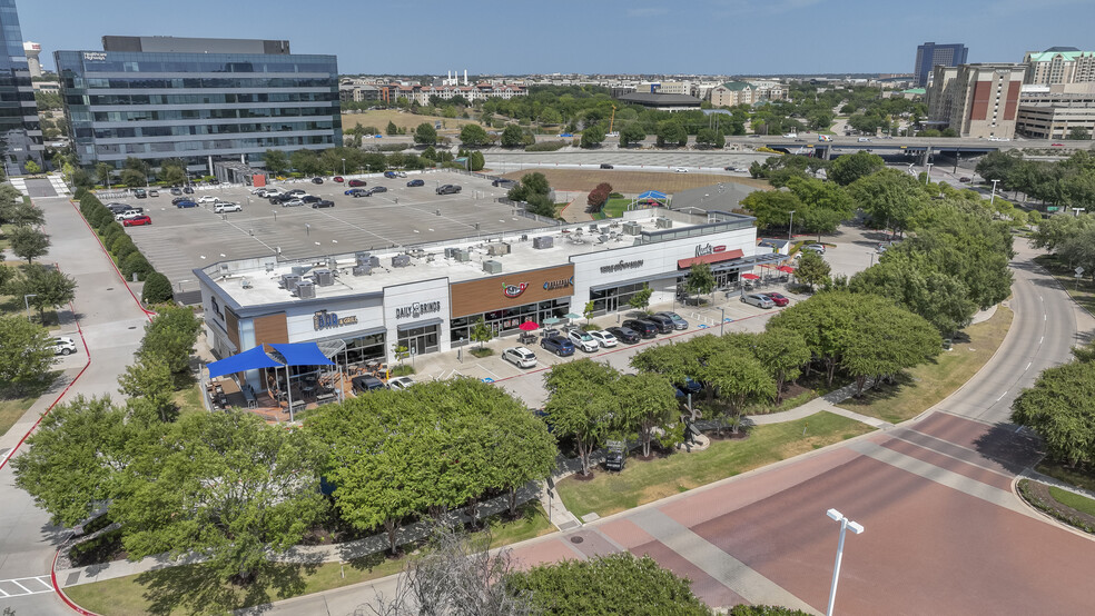 Gaylord Pkwy & N Dallas Pky, Frisco, TX à louer - Photo du bâtiment - Image 1 de 3