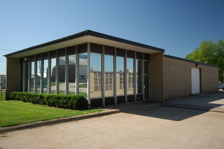 1535 Grimmett Dr, Shreveport, LA à louer - Photo du bâtiment - Image 1 de 4