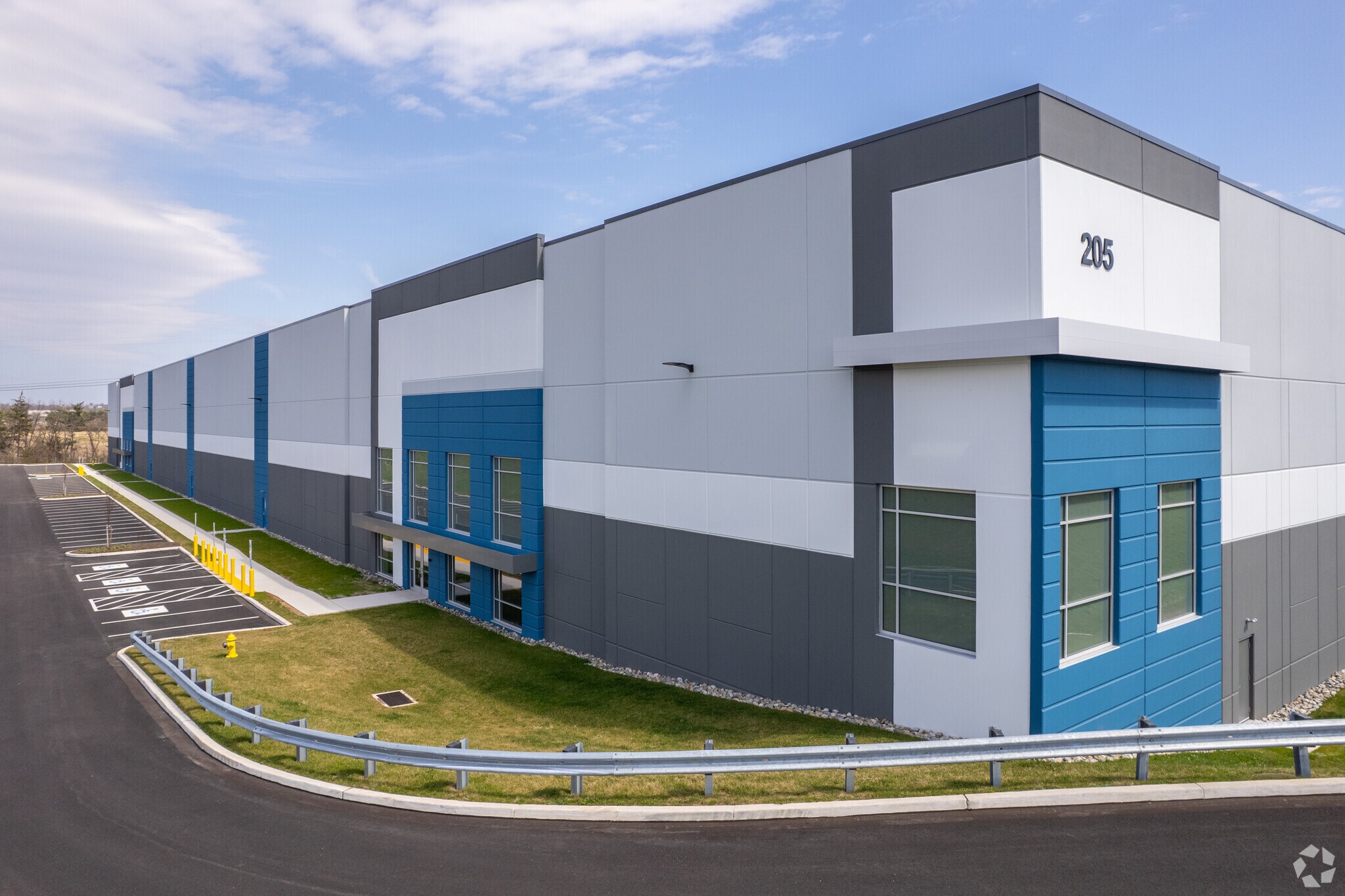 205 Schoolhouse Rd, Souderton, PA for lease Primary Photo- Image 1 of 6