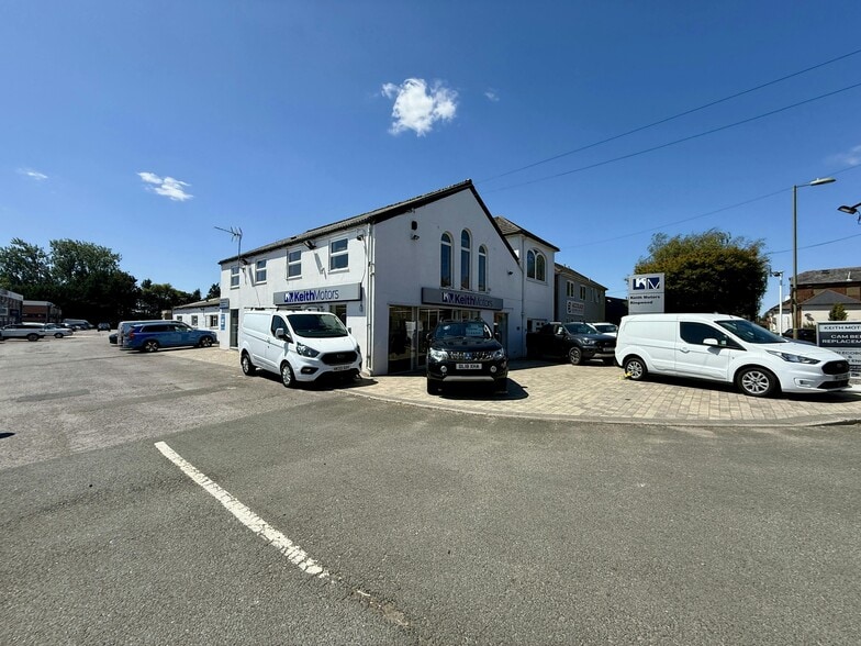 156 Christchurch Rd, Ringwood for sale - Building Photo - Image 1 of 1