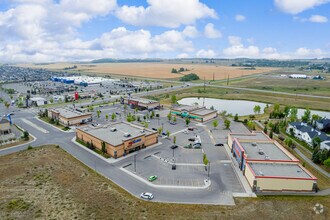 200 Southridge Dr, Okotoks, AB - Aerial  map view - Image1