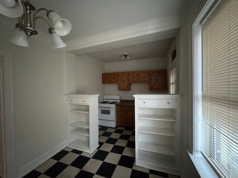 8035 S Evans Ave, Chicago, IL à vendre - Photo du bâtiment - Image 3 de 6