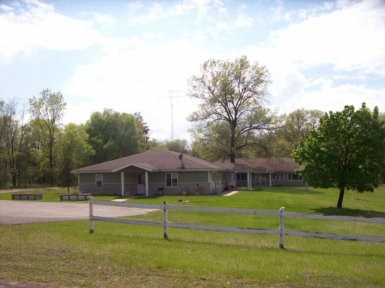497 Lake St, Montello, WI for sale - Building Photo - Image 2 of 61