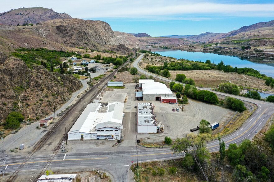 410 Highway 150, Chelan, WA à vendre - Photo principale - Image 1 de 1