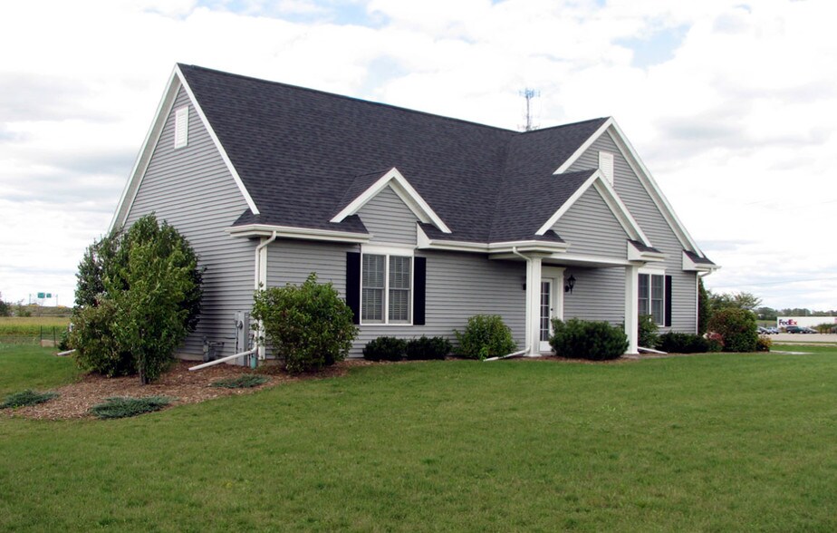 5676 County Road II, Larsen, WI à vendre - Photo principale - Image 1 de 2