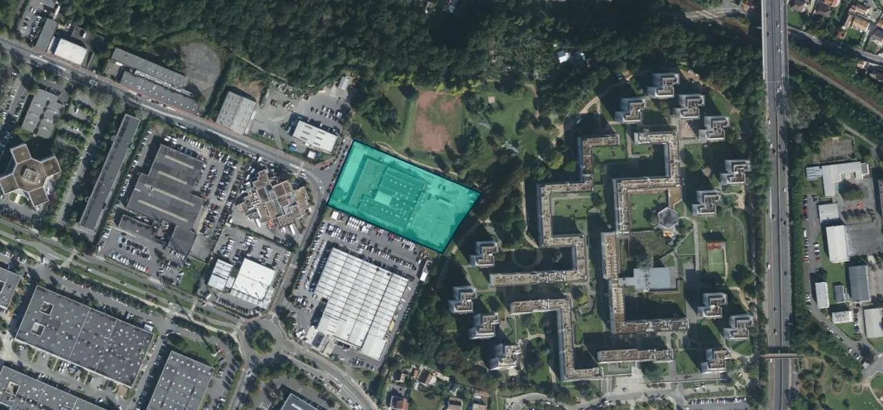 Local d'activités dans Osny à vendre Aérien- Image 1 de 9