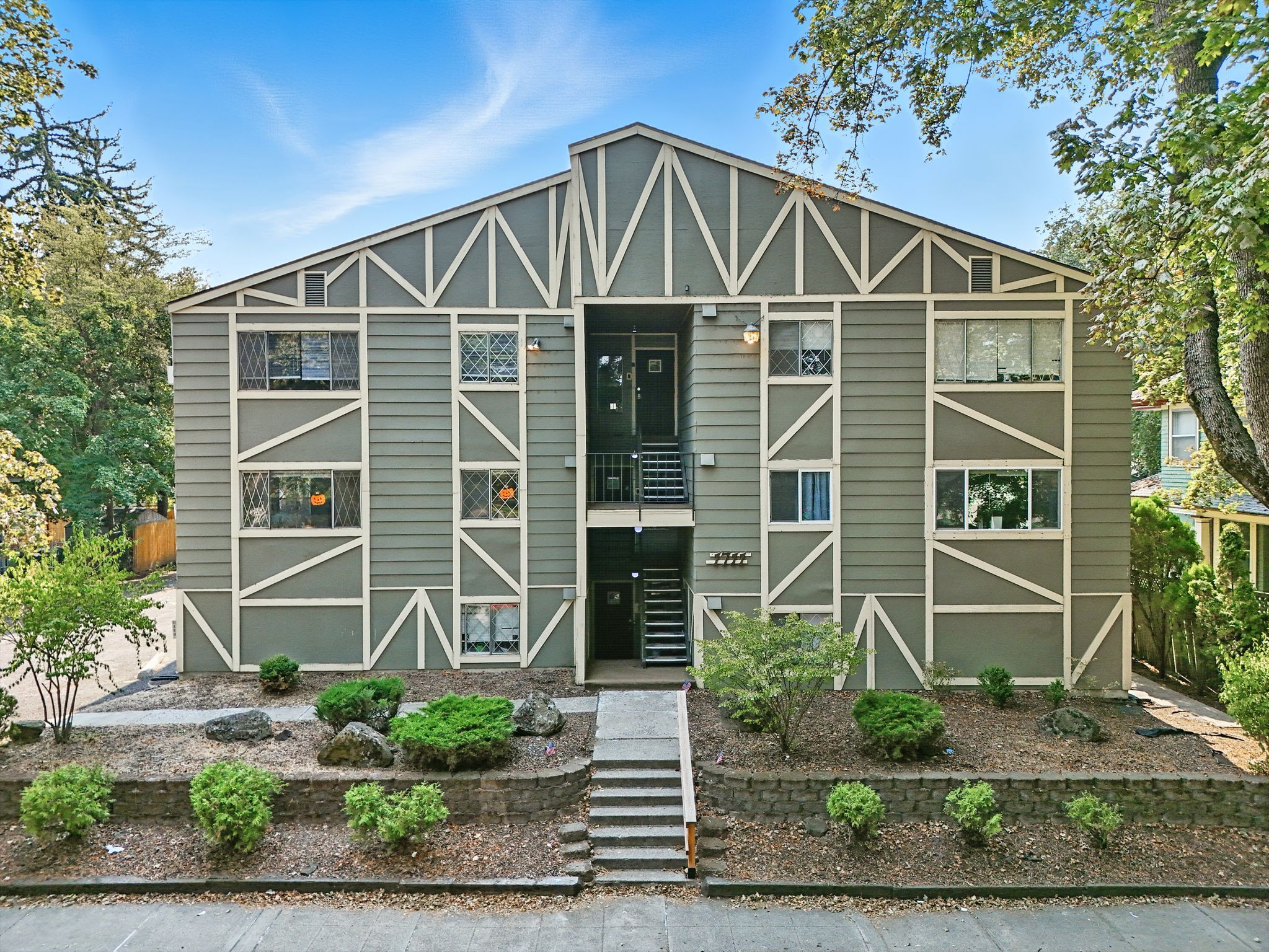 1711 W 10th Ave, Spokane, WA for sale Building Photo- Image 1 of 15