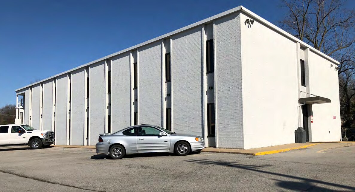 5845 Horton St, Mission, KS for lease Building Photo- Image 1 of 5