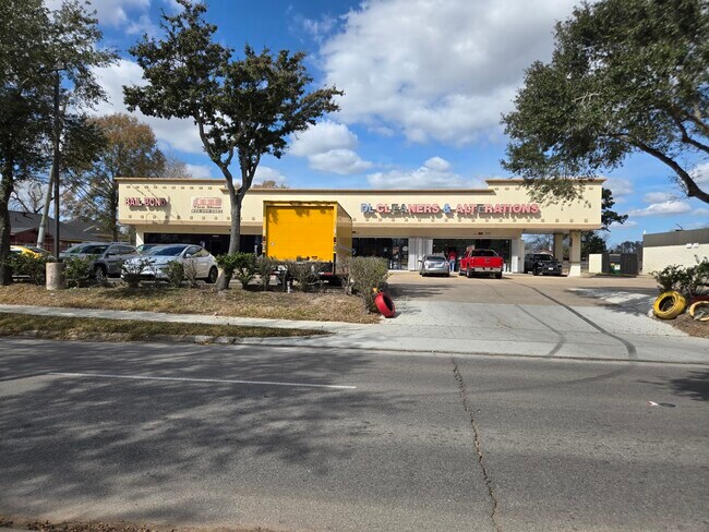 More details for 6602 W Fuqua Dr, Missouri City, TX - Retail for Sale