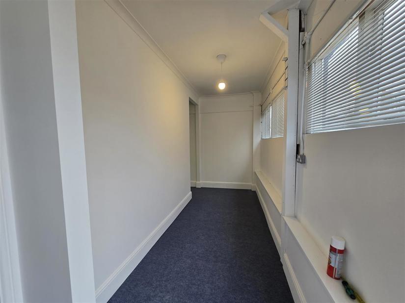 Horton Rd, South Darenth for lease Interior Photo- Image 1 of 5