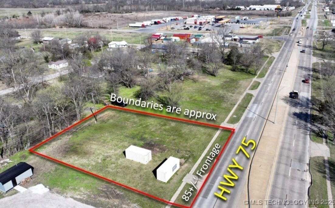 1108 N Wood Dr, Okmulgee, OK for sale Primary Photo- Image 1 of 2