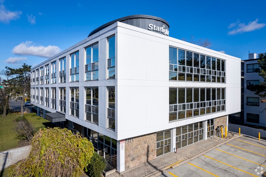 2171 Avenue Rd, Toronto, ON à louer - Photo du bâtiment - Image 3 de 42