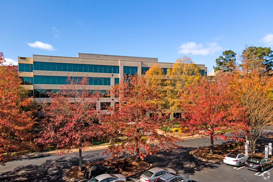 245 TownPark Dr, Kennesaw, GA for lease - Building Photo - Image 2 of 11