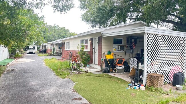Plus de détails pour 4422 N Hale Ave, Tampa, FL - Multi-résidentiel à vendre