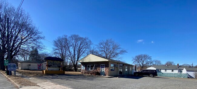 Plus de détails pour 2930 Burlington Ave, Delanco, NJ - Commerce de détail à vendre