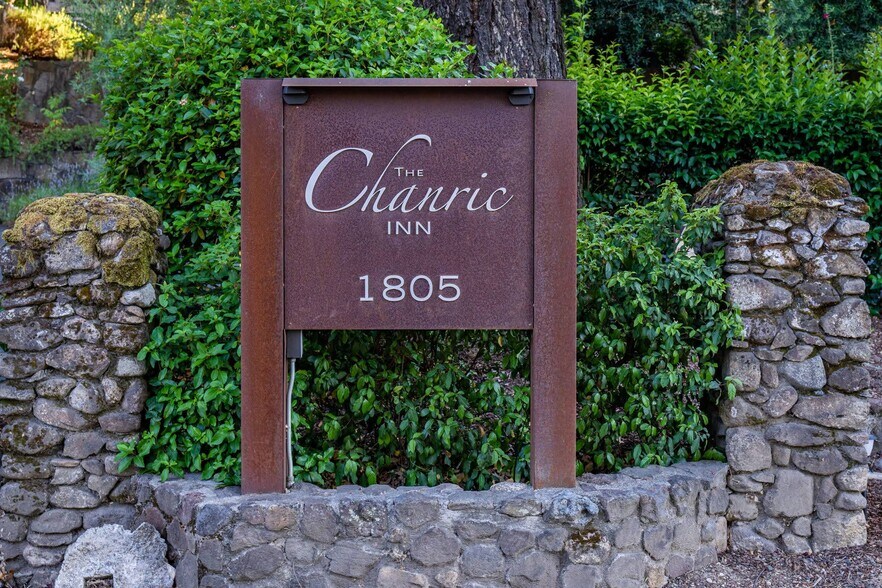 1805 Foothill Blvd, Calistoga, CA à vendre - Photo du bâtiment - Image 3 de 59