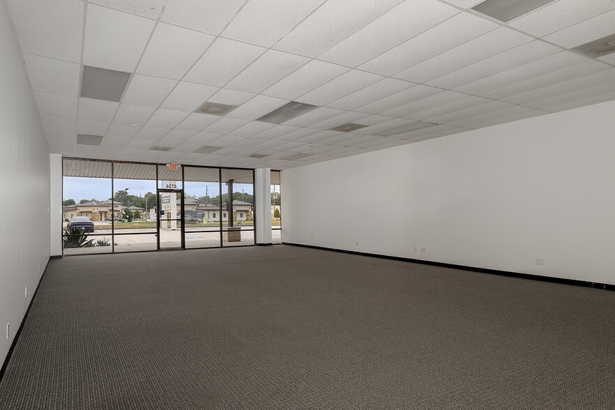 4700-4750 Fm-2920, Spring, TX for lease - Interior Photo - Image 2 of 23