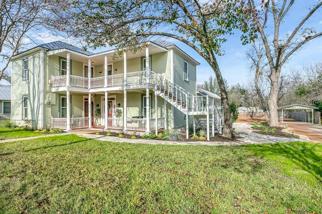 106 W College St, Fredericksburg, TX for sale Building Photo- Image 1 of 1