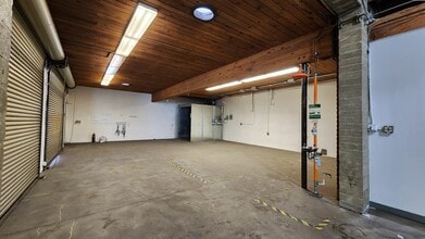 89-91 N San Gabriel Blvd, Pasadena, CA for lease Interior Photo- Image 1 of 7
