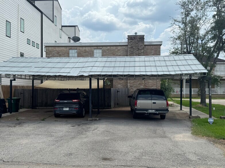 5621 Val Verde St, Houston, TX à vendre - Photo du bâtiment - Image 3 de 8
