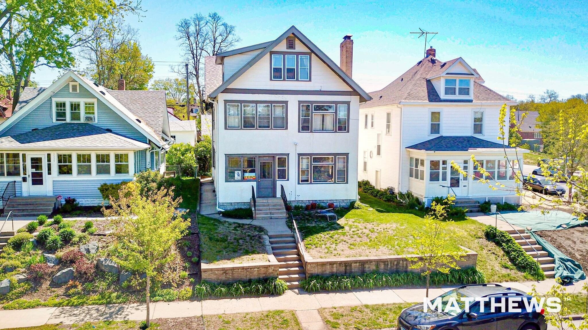 3343 15th Ave S, Minneapolis, MN à vendre Photo du bâtiment- Image 1 de 5