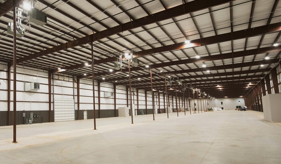 900 Athena Dr, Athens, GA for lease - Building Photo - Image 2 of 8