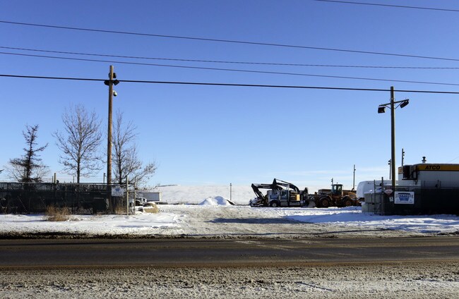 Plus de détails pour 3640 52nd St SE, Calgary, AB - Terrain à louer